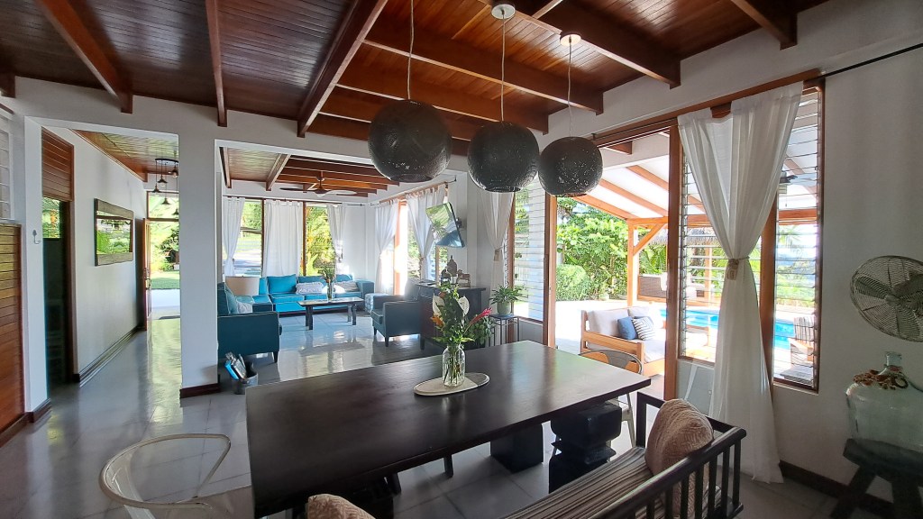 vacation rental uvita costa rica