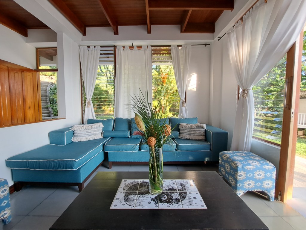 luxury house rental dominical costa rica